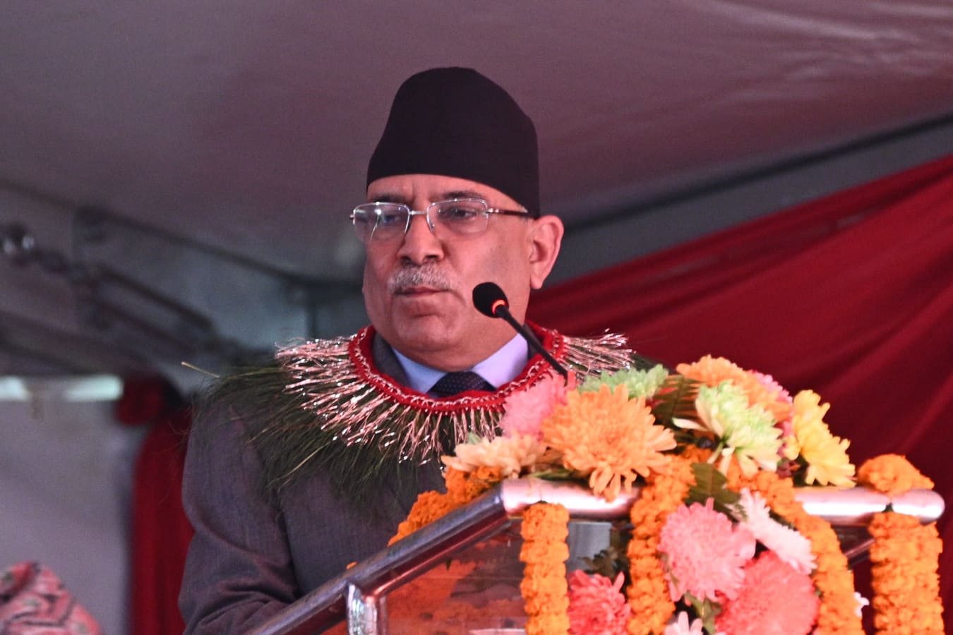 महेन्द्रलाई राष्ट्रवादी भनेपछि सीपीप्रति प्रचण्डको व्यंग्य- राप्रपाको अध्यक्ष बन्दै हुनुहुन्छ भने बधाई छ 